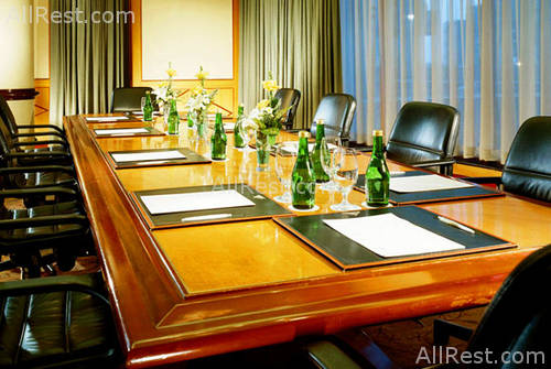 Sheraton Surabaya Hotel & Towers 13
